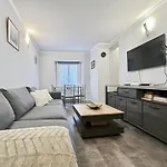 Luxury Apartment Paris Saint-Honore - Rentaway Bnb
