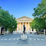 Luxury Apartment Paris Saint-Honore - Rentaway Bnb